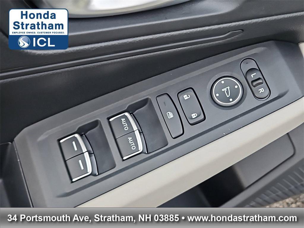 new 2024 Honda Accord car, priced at $29,445