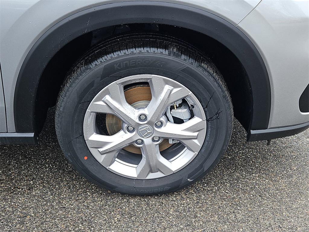 new 2025 Honda HR-V car, priced at $28,250