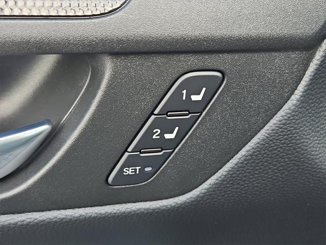 used 2025 Honda CR-V Hybrid car, priced at $36,487