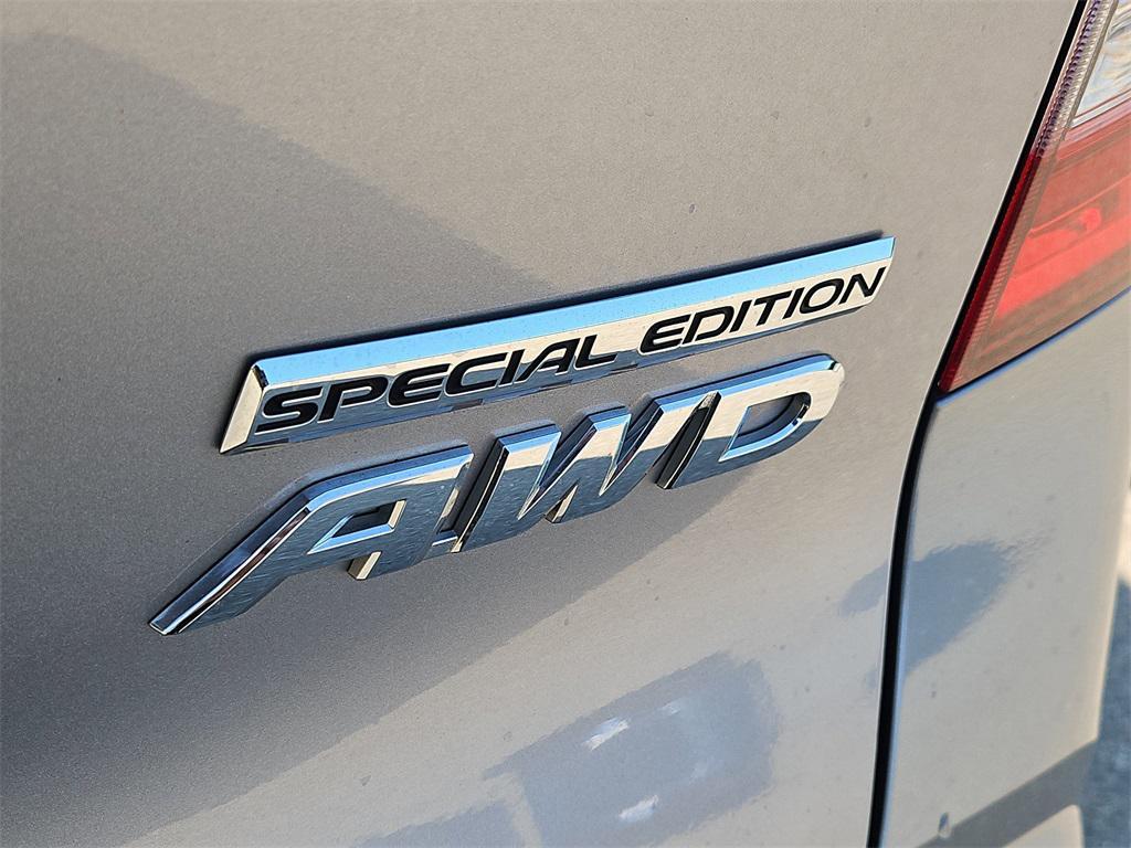 used 2021 Honda Pilot car, priced at $28,987