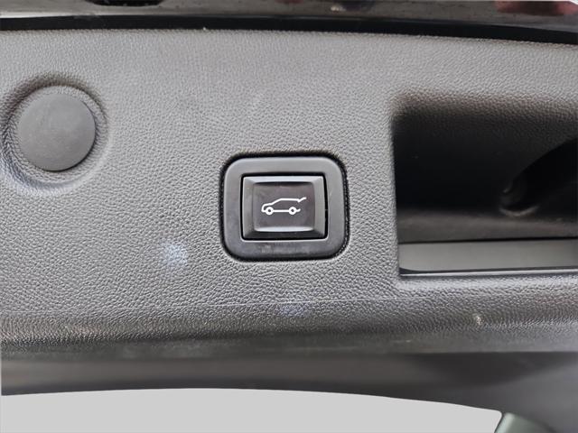 used 2022 Chevrolet Equinox car, priced at $22,987
