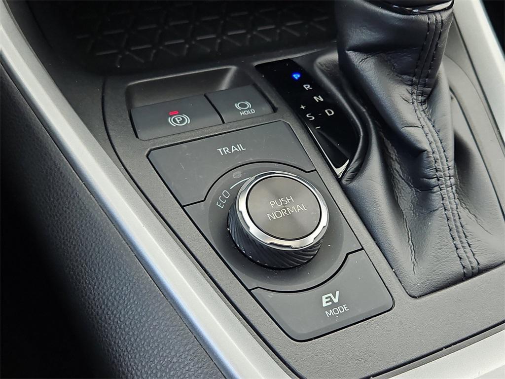 used 2022 Toyota RAV4 Hybrid car, priced at $32,987