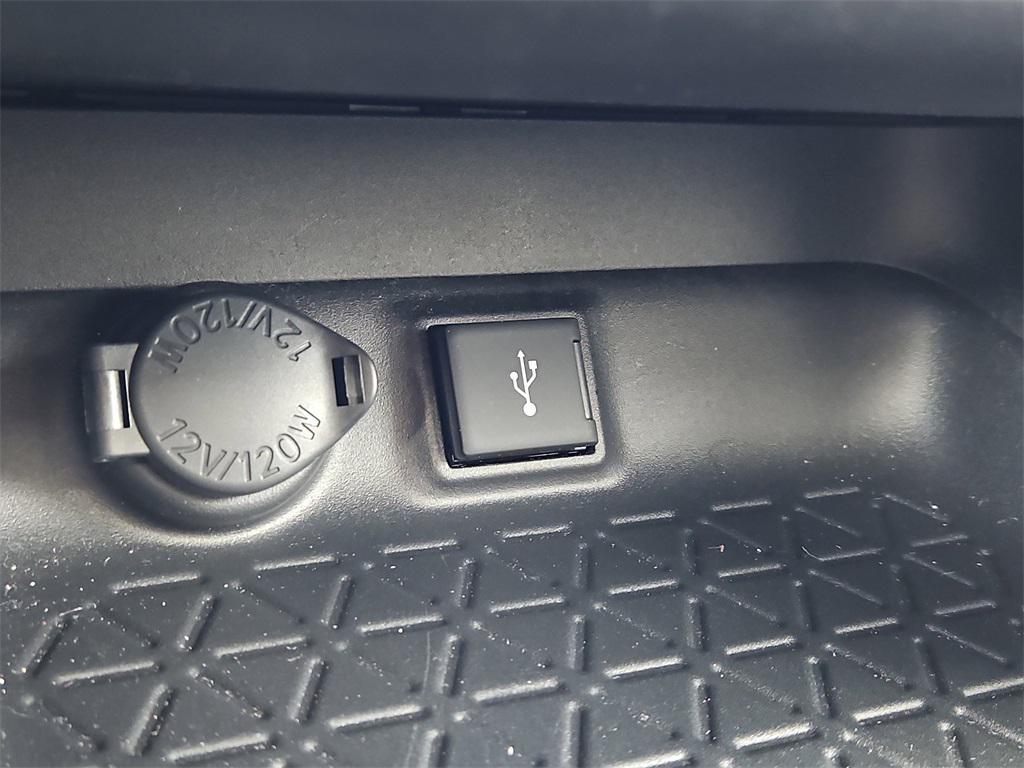 used 2022 Toyota RAV4 Hybrid car, priced at $32,987