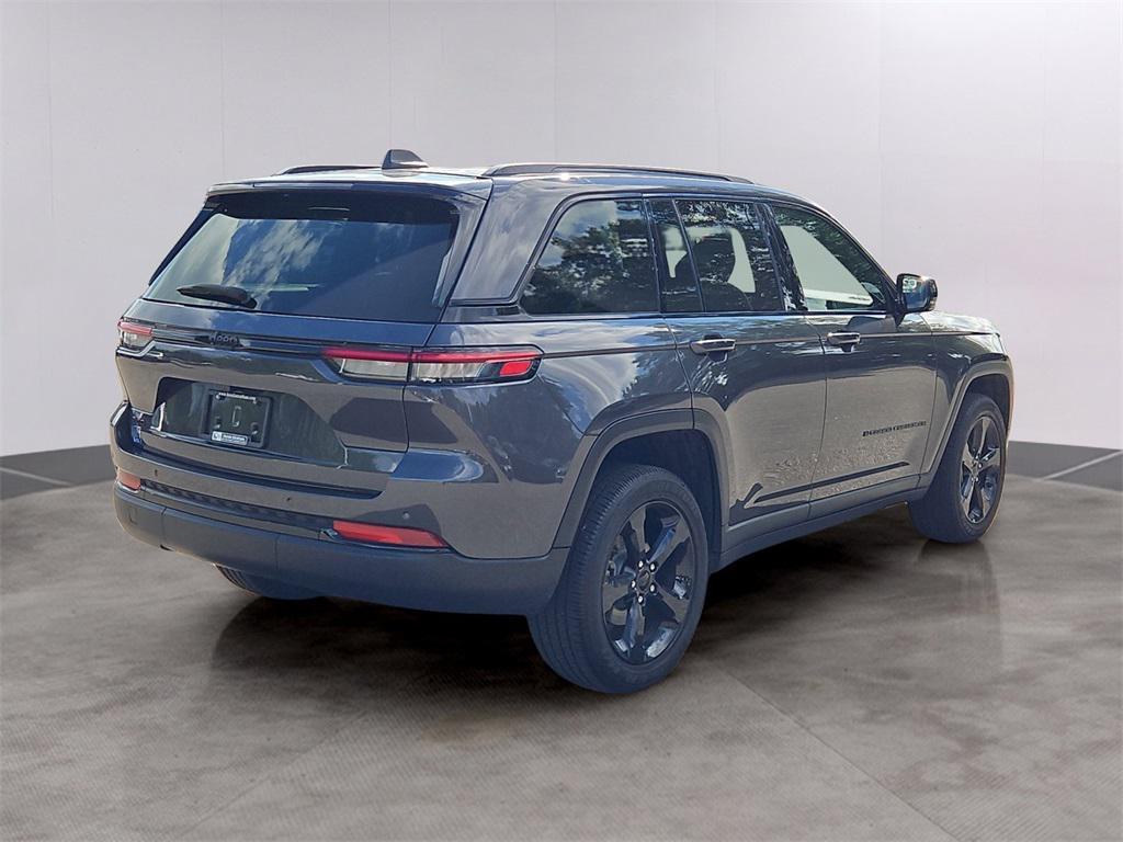 used 2023 Jeep Grand Cherokee car, priced at $36,489