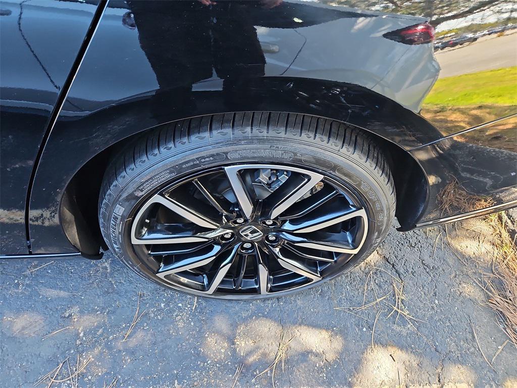 used 2024 Honda Accord Hybrid car, priced at $33,987