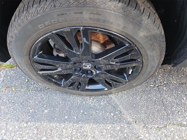 used 2022 Honda Pilot car, priced at $34,987