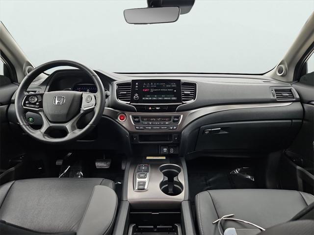 used 2022 Honda Pilot car, priced at $34,662