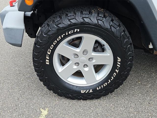used 2016 Jeep Wrangler Unlimited car, priced at $15,987