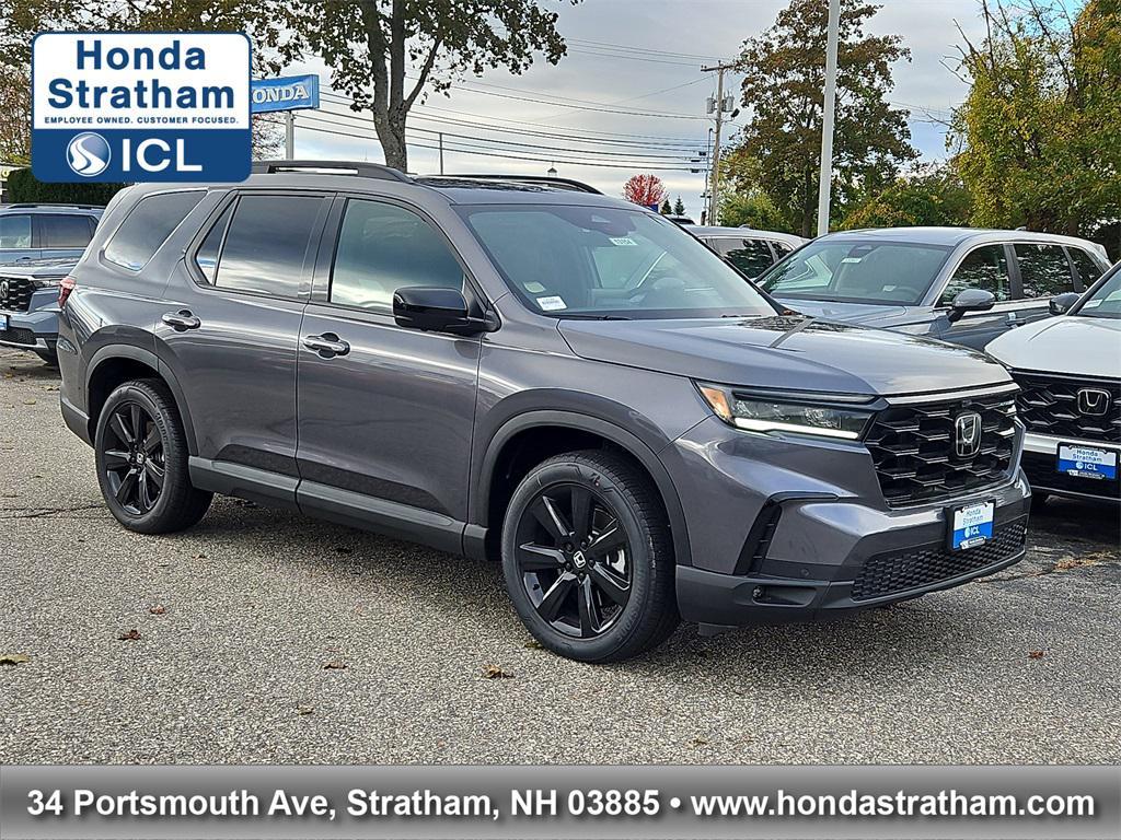 new 2025 Honda Pilot car, priced at $56,030