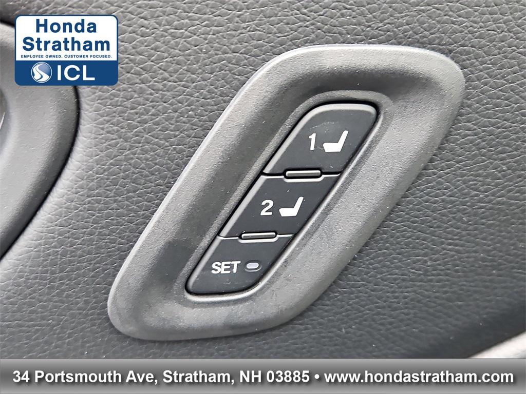 new 2025 Honda Pilot car, priced at $56,030