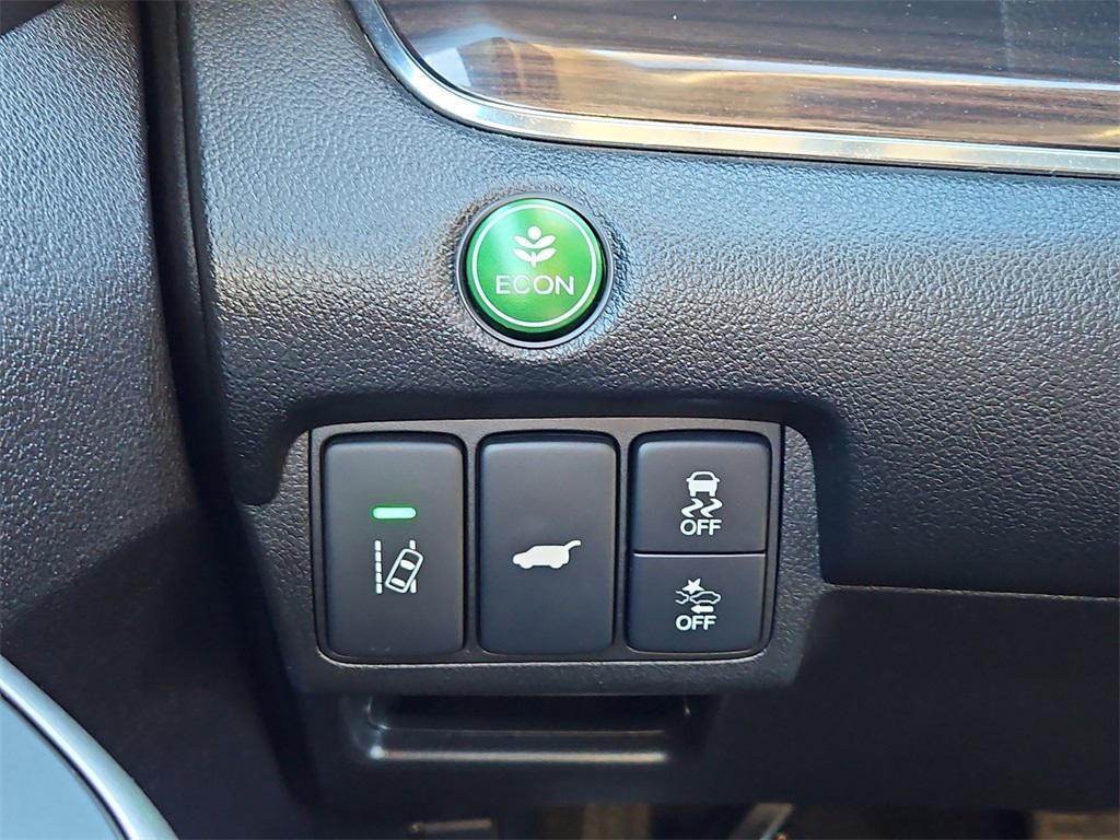 used 2016 Honda CR-V car, priced at $20,987