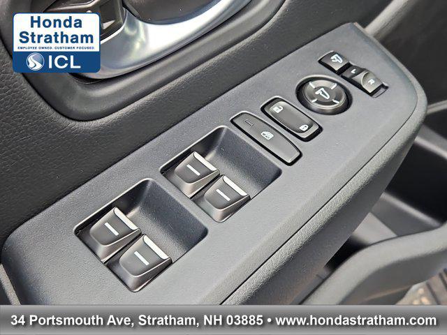 new 2025 Honda Pilot car, priced at $56,530