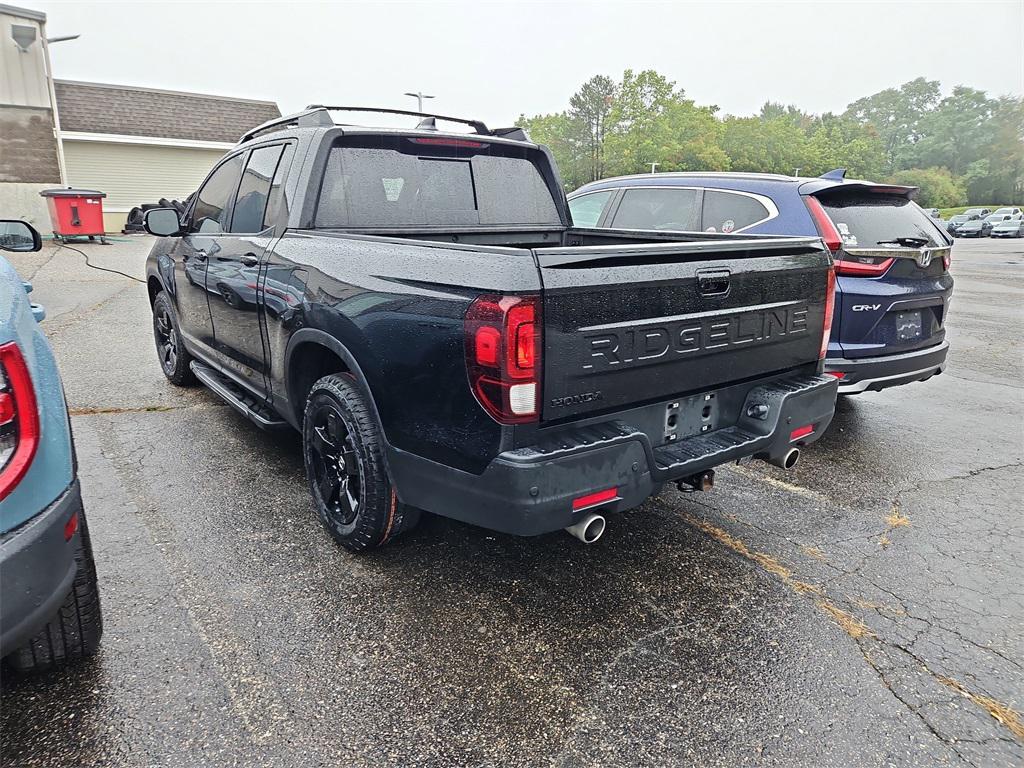 used 2024 Honda Ridgeline car, priced at $39,987