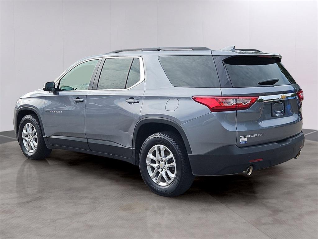 used 2021 Chevrolet Traverse car, priced at $27,487