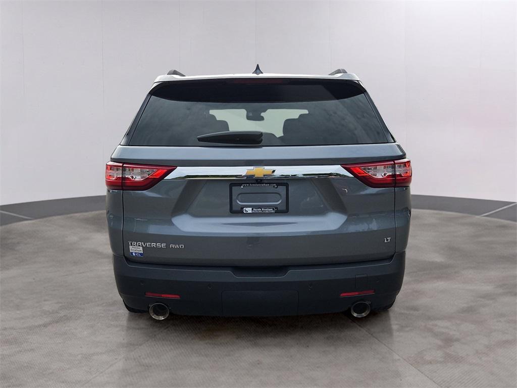 used 2021 Chevrolet Traverse car, priced at $27,487