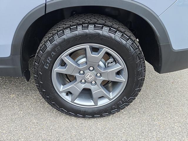 used 2025 Honda Passport car, priced at $42,987