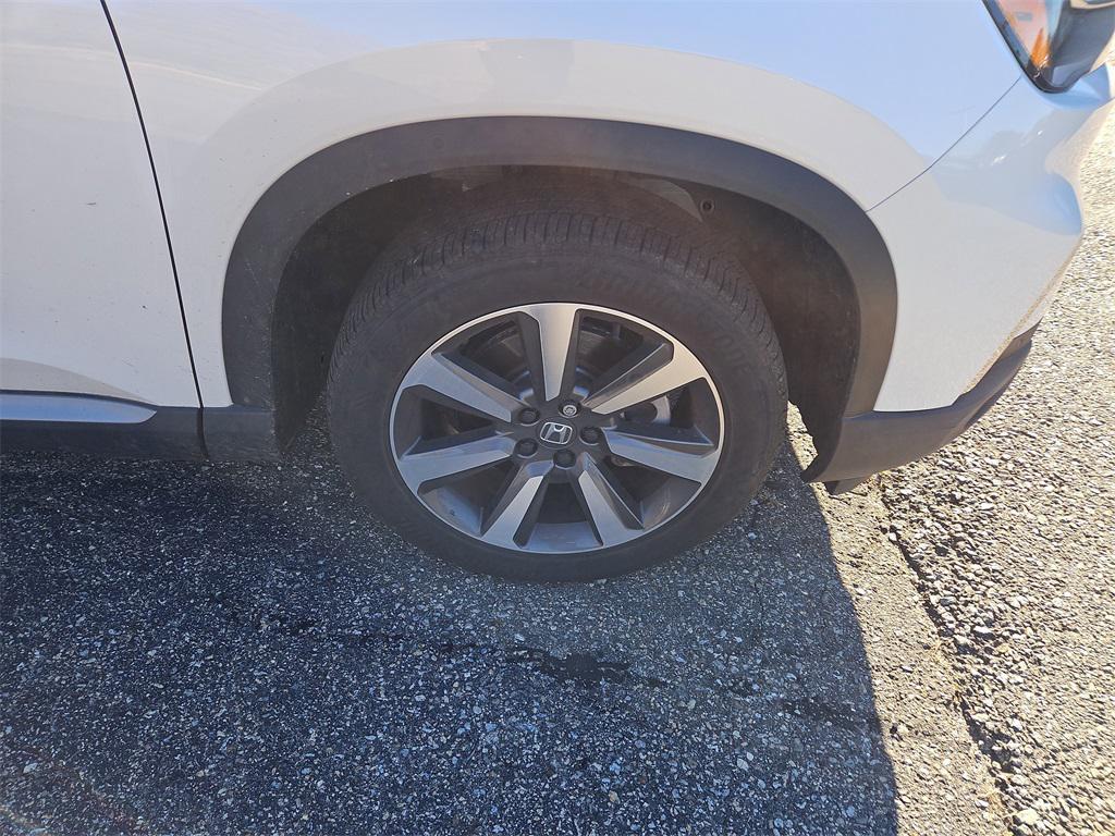 used 2023 Honda Pilot car, priced at $44,987