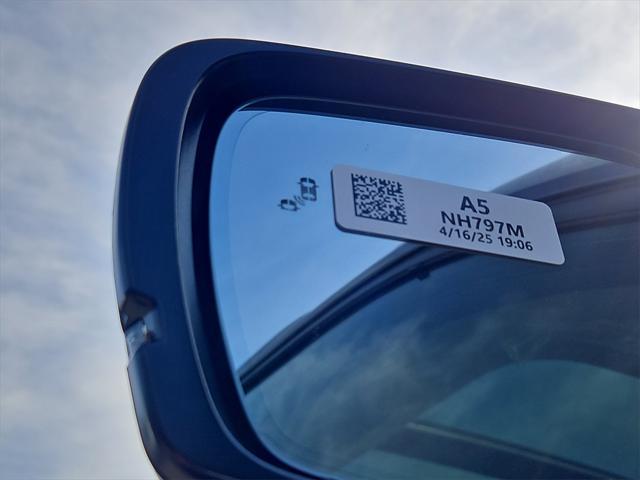new 2025 Honda Pilot car, priced at $54,530