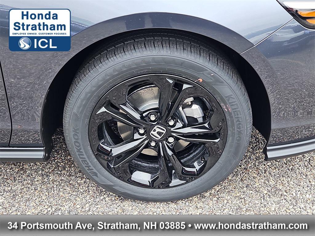 new 2025 Honda Accord car, priced at $31,755