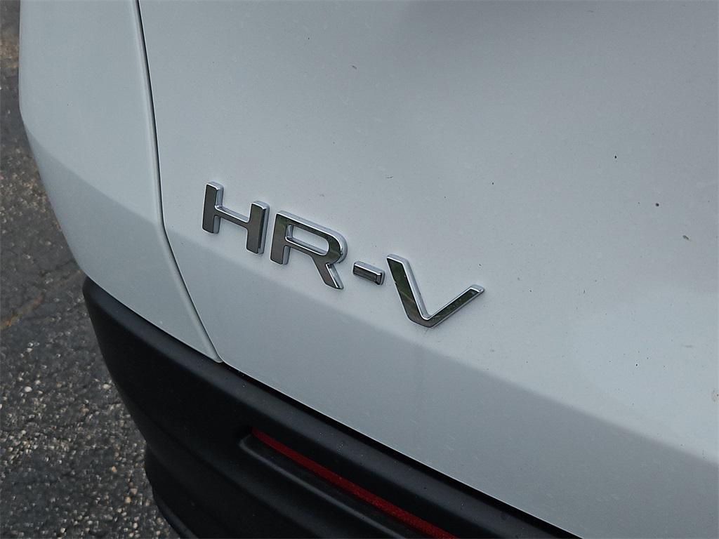 new 2025 Honda HR-V car, priced at $28,750