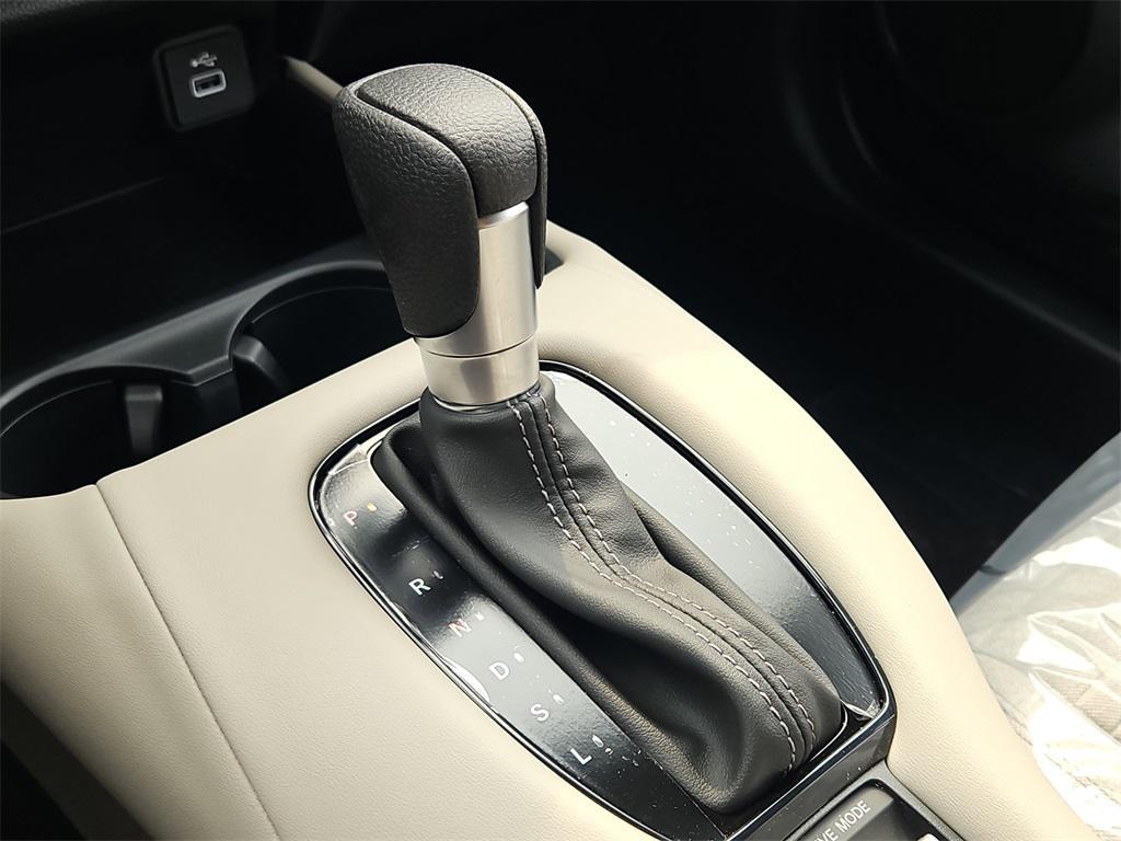 new 2025 Honda HR-V car, priced at $28,750