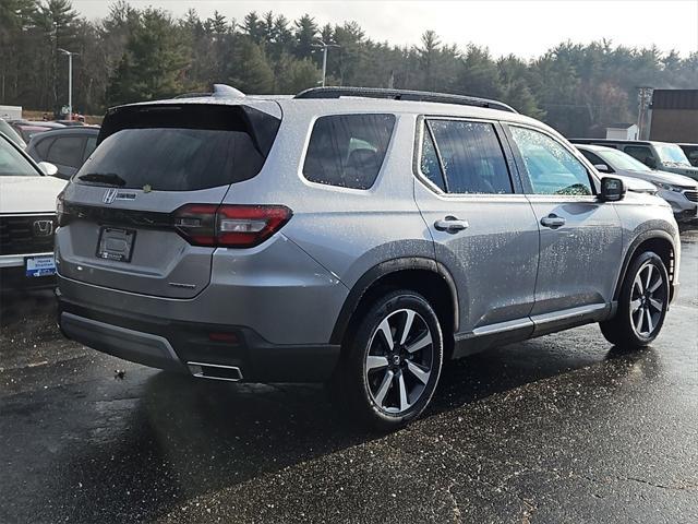 new 2025 Honda Pilot car, priced at $50,995