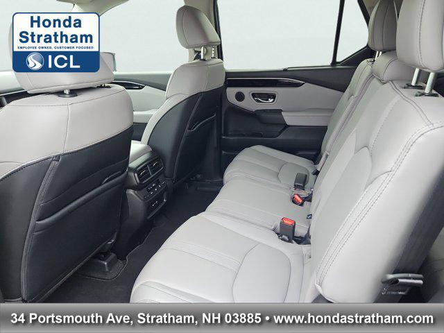 new 2025 Honda Pilot car, priced at $47,095