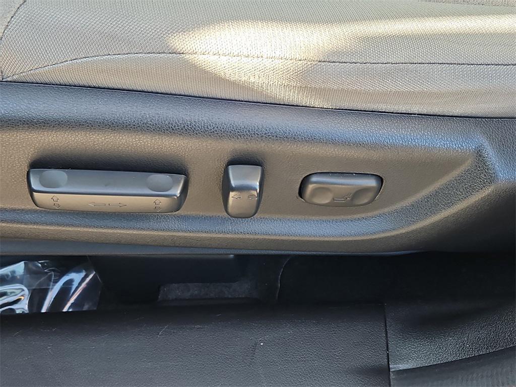 used 2016 Honda CR-V car, priced at $16,987