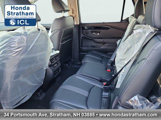 new 2025 Honda Pilot car, priced at $47,825