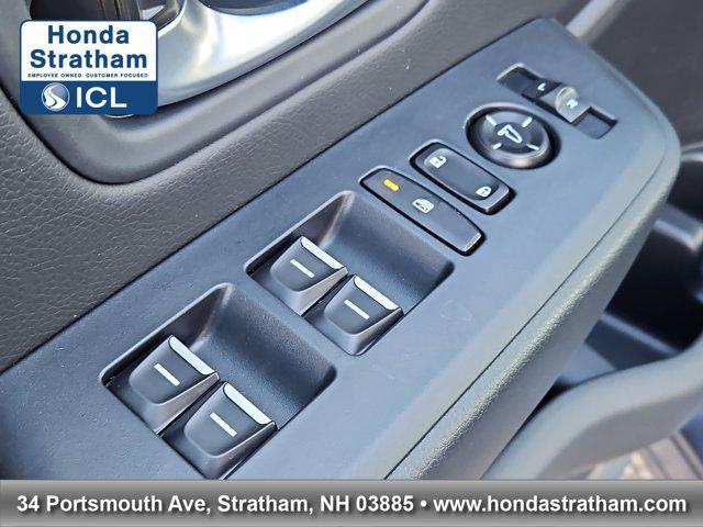 new 2025 Honda Pilot car, priced at $47,825