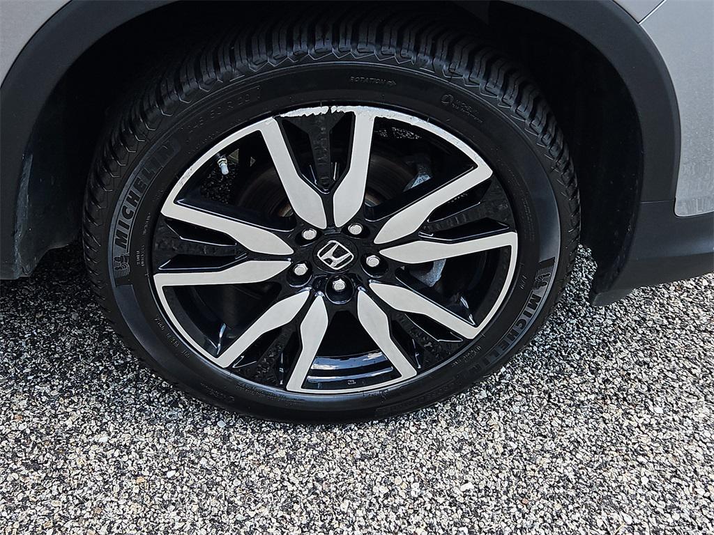 used 2022 Honda Pilot car, priced at $34,487