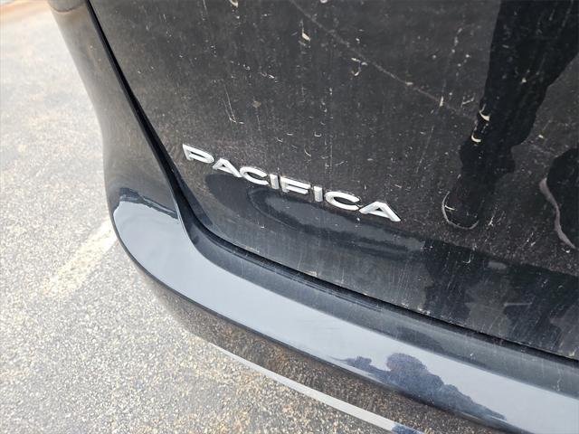 used 2022 Chrysler Pacifica car, priced at $20,987