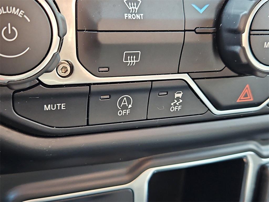 used 2022 Jeep Wrangler Unlimited car, priced at $30,794