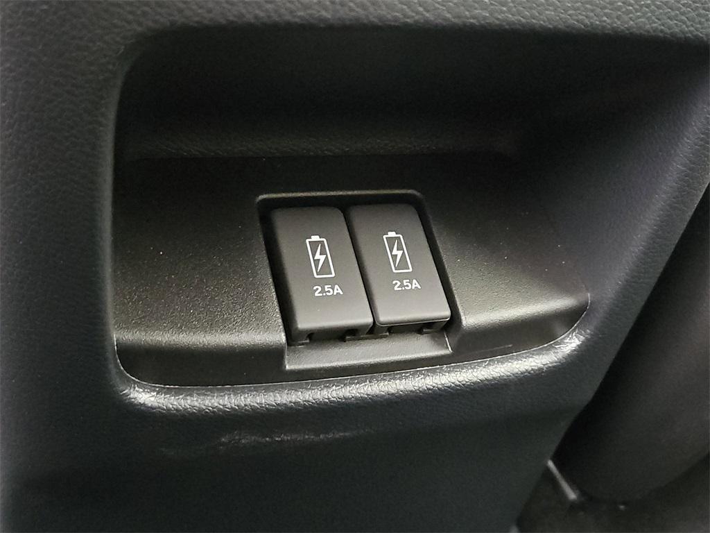 used 2021 Honda CR-V car, priced at $25,987