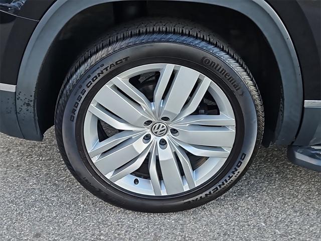 used 2018 Volkswagen Atlas car, priced at $22,987