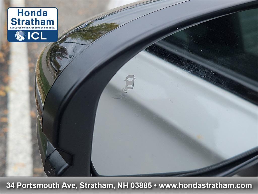 new 2026 Honda CR-V Hybrid car, priced at $44,155