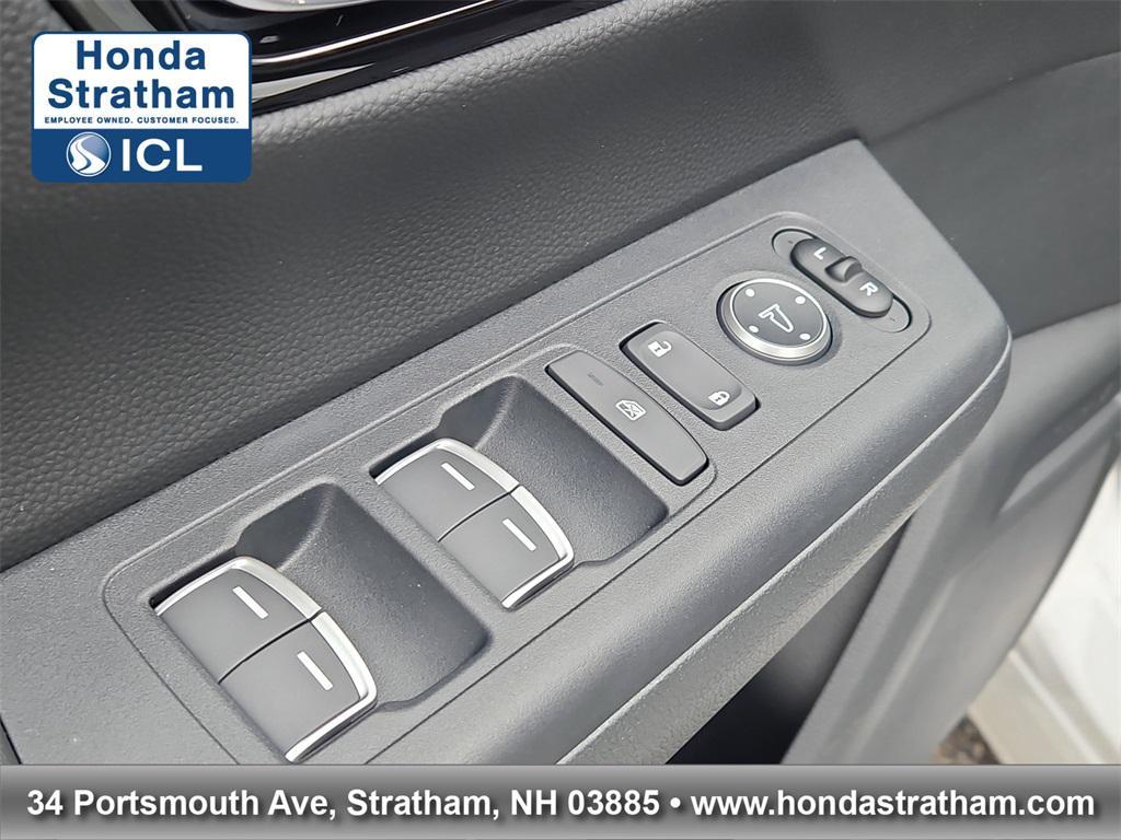 new 2026 Honda CR-V Hybrid car, priced at $44,155