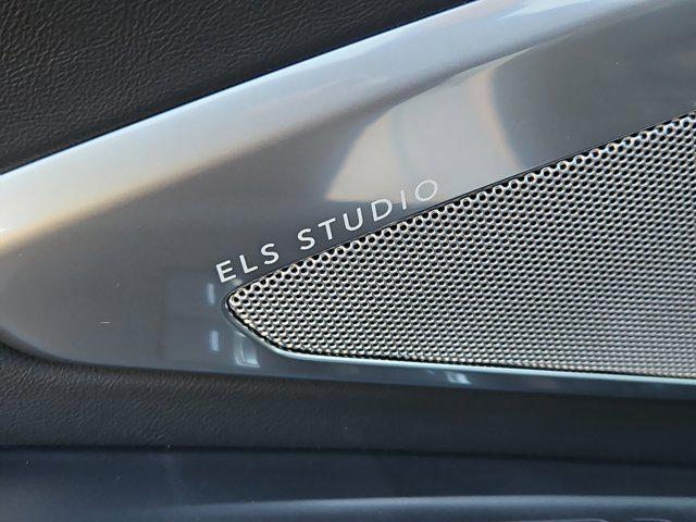 used 2024 Acura RDX car, priced at $39,987