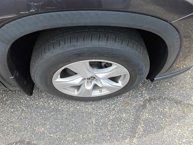 used 2020 Toyota Highlander car, priced at $29,987