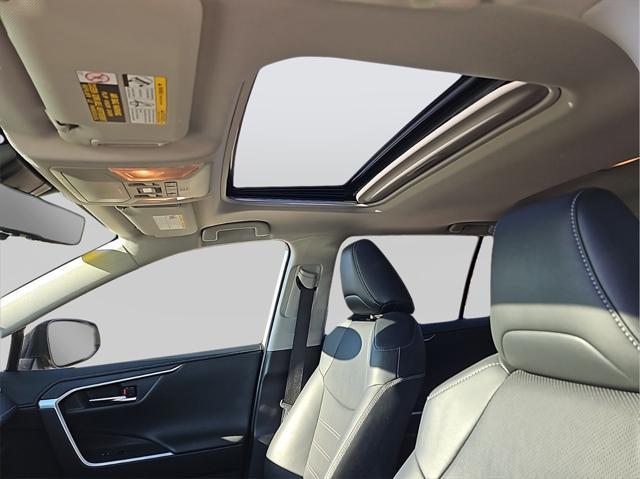 used 2020 Toyota RAV4 car, priced at $31,487