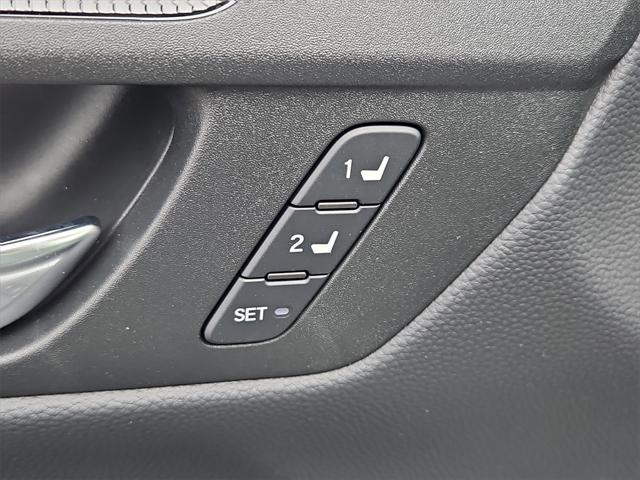 new 2025 Honda CR-V Hybrid car, priced at $41,000