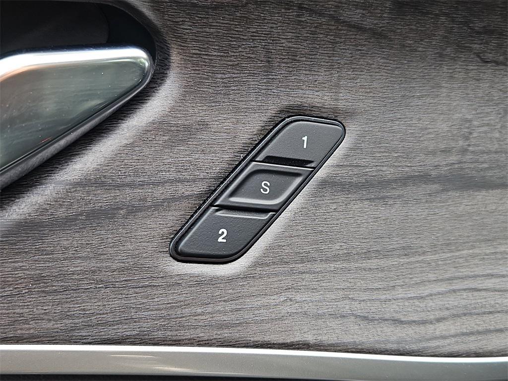 used 2024 Jeep Grand Cherokee car, priced at $40,987