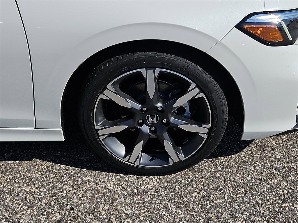 new 2026 Honda Civic Hybrid car, priced at $33,900