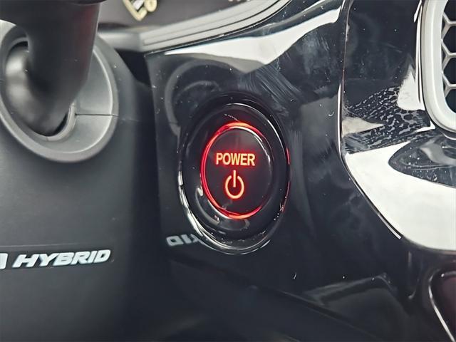new 2025 Honda Civic Hybrid car