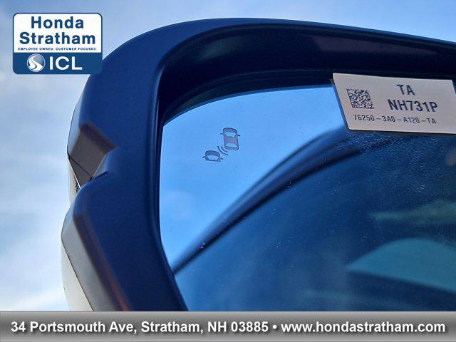 new 2026 Honda CR-V Hybrid car, priced at $41,675