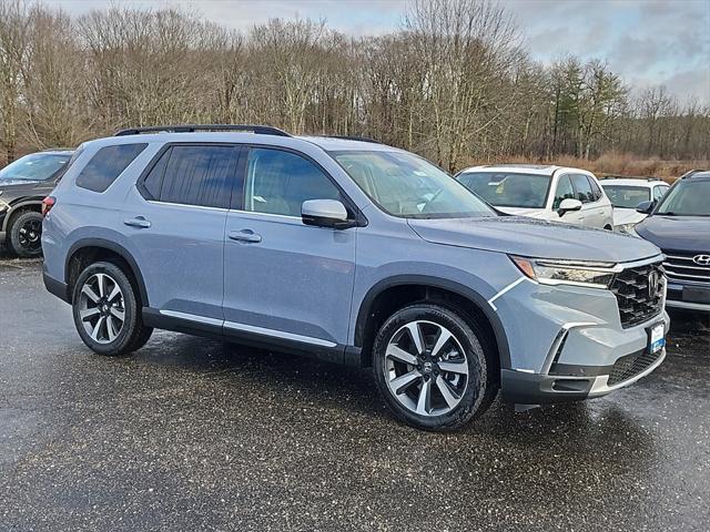 new 2025 Honda Pilot car, priced at $55,920