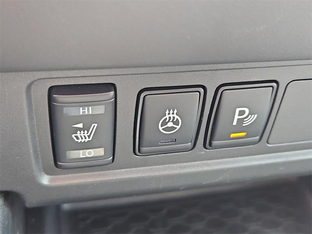 used 2023 Nissan Frontier car, priced at $30,987