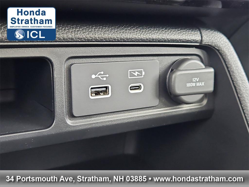 new 2025 Honda Pilot car, priced at $53,450