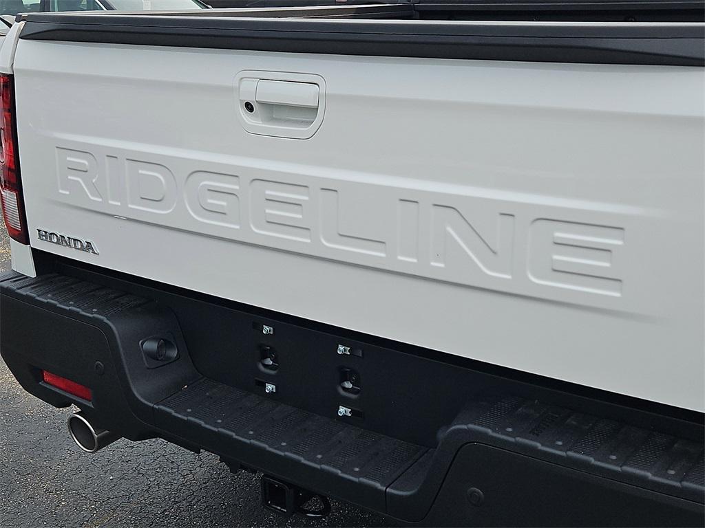 new 2025 Honda Ridgeline car, priced at $50,135