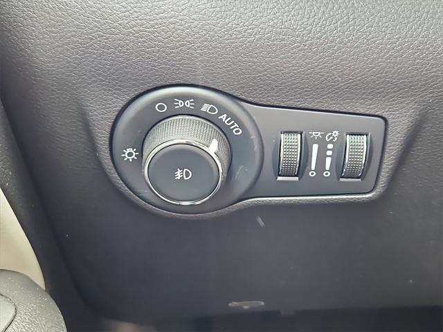 used 2023 Jeep Compass car, priced at $22,487